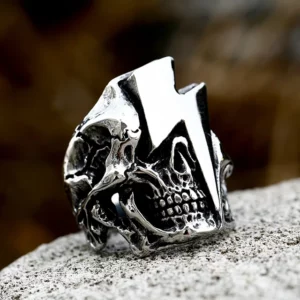 bague-skull-éclair