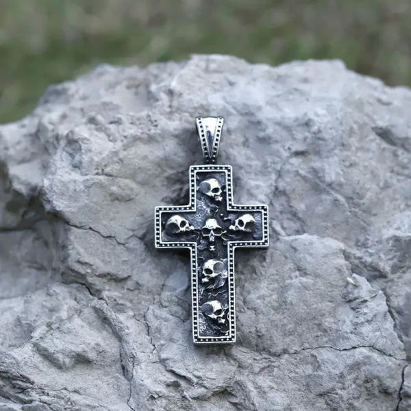 pendentif-skull-croix-catacombes